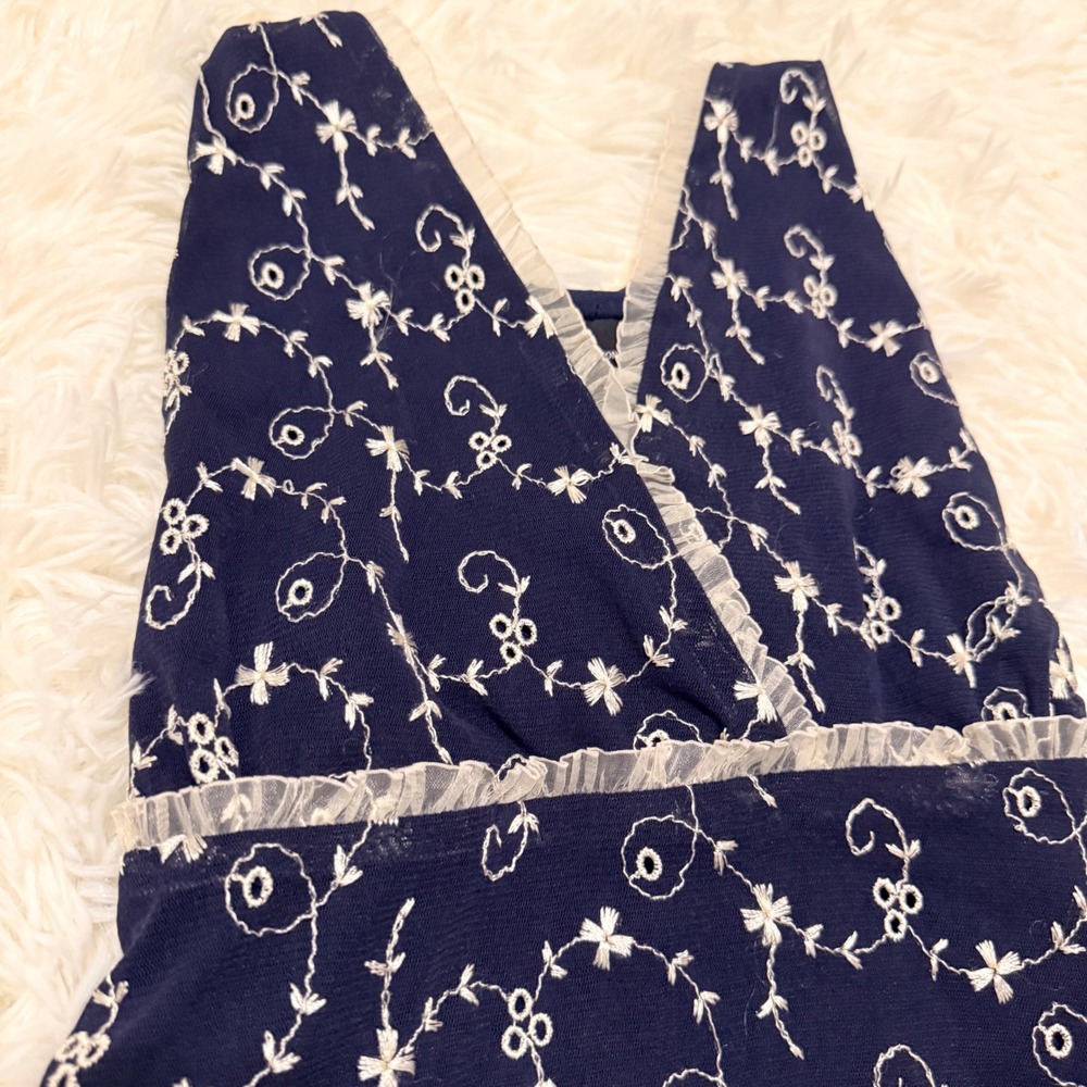 INC International Concepts Navy Floral Embroidered Mesh Top Petite Small Y2K - Picture 4 of 4